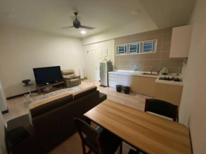 126 Larkin Studio Homestay